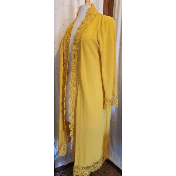 C36 Tickled Teal golden sunflower yellow long sweater cardigan with lacy trim - Picture 6 of 11